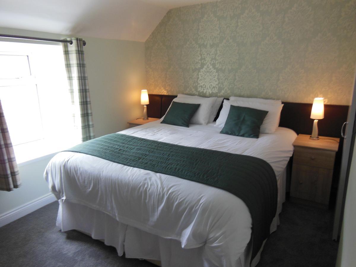 Y Giler Arms Hotel Pentrefoelas Buitenkant foto