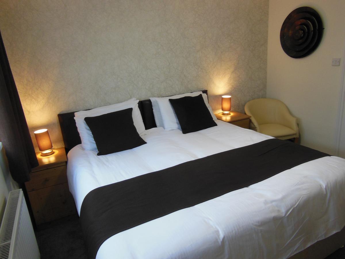 Y Giler Arms Hotel Pentrefoelas Buitenkant foto